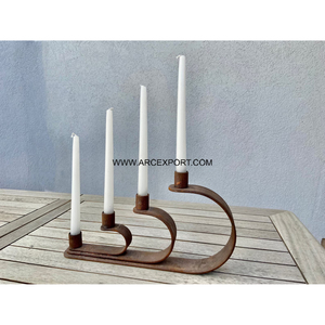 Bougeoirs en métal d'appel intemporel pour la décoration de la maison pour l'accessoire de Noël bougeoir de couleur or rétro avec la conception de cerf - Product Image 3