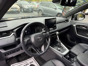 BONNE AFFAIRE Toyota <span class=keywords><strong>RAV4</strong></span> XSE <span class=keywords><strong>AWD</strong></span> 4 portes SUV <span class=keywords><strong>2019</strong></span>, transmission automatique, 6 cylindres, sièges en cuir - Product Image 5