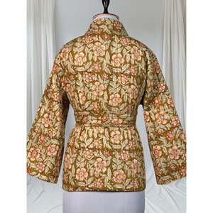 Free <b>Spirit</b> Women's Reversible Cotton Quilted Jacket Boho Floral Coat with Earthy Vibes Warm Cozy for Fall and Winter - Product Image 5