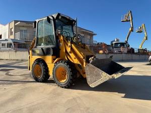Chargeur de tracteur JCB 1CX de qualité supérieure, 2 tonnes, durable et fiable, pelle rétro avec moteur - Product Image 3
