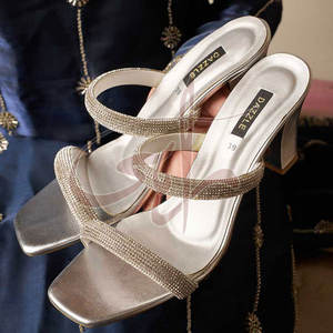 Sandalias de Tacón de Cuero Genuino Antideslizantes de Diseño Personalizable, Fabricadas en Pakistán, Estilo Único, Alta Calidad, en Existencia - Product Image 3