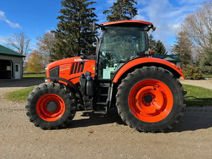 2018 <b>Used</b> Kubota M7-131 Tractor <b>electronic</b> hitch control tractor - Product Image 4