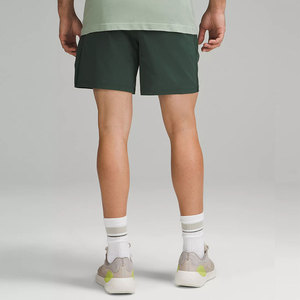 Short en maille athlétique de gymnastique de course à pied personnalisé pour hommes Short de gymnastique en nylon et spandex léger et extensible à séchage rapide de qualité supérieure de 5 pouces - Product Image 4