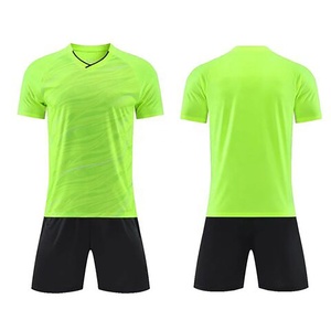 Prix de gros en stock Uniforme de football pour hommes Logo personnalisé Concevez votre propre uniforme de football Service OEM & ODM à bas quantité minimale de commande - Product Image 5