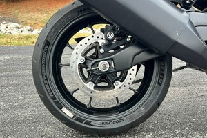 มอเตอร์ไซค์พรีเมียมสมรรถนะสูง Pan 1250 ST Adventure Sport Touring - Product Image 3