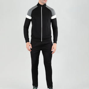 Sweat à capuche de sport Ensemble de jogging deux pièces Survêtements décontractés pour hommes Costumes d'hiver de sport personnalisés Costumes de jogging en polyester Survêtement noir pour hommes - Product Image 6