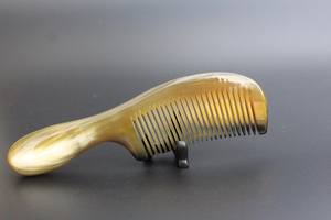 Peigne à cheveux en corne de buffle fait main haut de gamme, à dents larges, antistatique, pour usage professionnel - Product Image 3