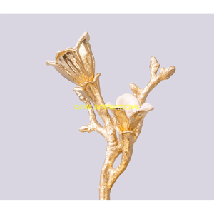 ที่วางเค้กสองชั้นสีทองหรูหราถาดโลหะลายดอกไม้สำหรับตกแต่งบ้านสำหรับงานเลี้ยงขนมและของหวาน - Product Image 4