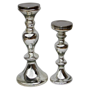 Ensemble de 2 bougeoirs et photophores décoratifs uniques en argent de créateur pour maison, restaurant et hôtel - Product Image 1
