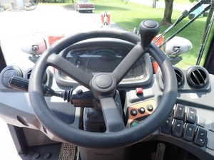 2018 Kubota R630 Cargador frontal Cargador de ruedas Bomba de cojinete de motor Componentes de núcleo de caja de cambios - Product Image 2