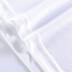 Camiseta de fútbol de color blanco con conjunto de pantalones cortos, conjuntos de uniformes de fútbol deportivos transpirables de poliéster liso personalizados para hombres - Product Image 3