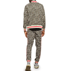 2023 dernière conception hommes Sublimation survêtement coupe ajustée Jogging veste à glissière col montant Polyester séchage rapide léger - Product Image 3