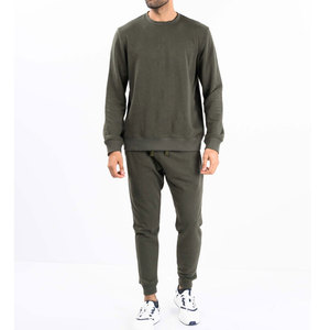 Buen Precio de buena calidad Color sólido Cremallera Mujeres Conjunto de 2 piezas Conjunto deportivo Conjunto de suéter y pantalones de chándal - Product Image 1