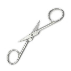 Tijeras para Cutículas Rectas de Acero Inoxidable para un Cuidado Preciso de las Uñas y Uso Profesional en Manicura, Instrumentos de Belleza para Salón y Hogar - Product Image 3