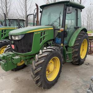 Tractor Utilitario 4x4 John Deere 2025 con Motor de 70HP, Caja de Cambios, Bomba y Varias Opciones de Ruedas 4x4 - Product Image 3