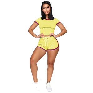 Ensemble de yoga 2 pièces de haute qualité avec taille élastique, respirant, séchage rapide, fermeture mi-taille, motif uni, logo personnalisable sur le devant - Product Image 1