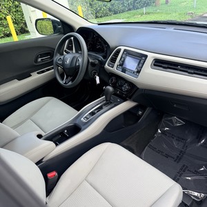 SUPER CLEAN 2020 HO-N-DA H-R-V L-X TRANSMISIÓN AUTOMÁTICA - Product Image 2