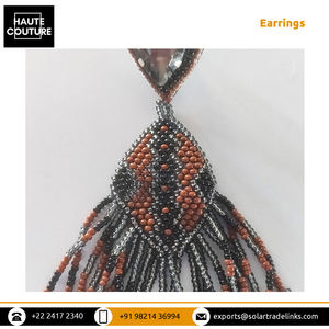 Los mejores pendientes de borla largos con cuentas de diseño azteca tribal mexicano bordados a mano a precio directo de fábrica - Product Image 3