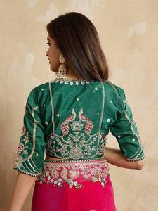 Hermosa colección de Sari de diseñador nupcial de alta calidad con trabajo de secuencia de bordado en tela de seda Fendy Chinon para mujer - Product Image 4