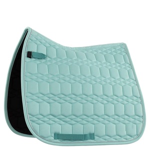 Se venden alforjas de diseño clásico para caballos hechas de lona duradera con detalles de estilo vintage y amplios bolsillos principales - Product Image 5