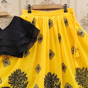 Conjunto de Lehenga Choli para Niñas, Estampado de Elefante Amarillo, Poliéster, Largo hasta el Suelo, Ropa Étnica Festiva para Fiestas, Exportación - Product Image 4