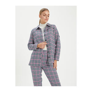 Camisa de Franela a Cuadros para Mujer, Blusa Elegante con Estampado Único, Origen TR, Sin Bolsillos - Product Image 1