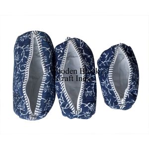 Nuevo y Elegante Juego de 3 Bolsas de Aseo de Tela Acolchada con Estampado Floral Azul, Organizador de Viaje Portátil y Duradero, Estuches para Cosméticos - Product Image 4