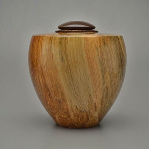 URNE DE CRÉMATION EN BOIS FINI ET CONCEPTION PERSONNALISÉE À VENDRE BOIS ROBUSTE ET NATUREL AVEC URNE POUR LES COMMANDES EN VRAC - Product Image 2