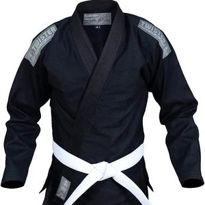 Uniformes de BJJ en gros personnalisés avec un tissu respirant conçu pour des performances élevées en entraînement et compétition de Jiu Jitsu et de Karaté - Product Image 1