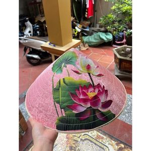 Sombrero Cónico Ecológico de Alta Calidad, Hecho a Mano en Vietnam con Seda, Bambú y Hoja de Palma, con Logotipo Personalizado, para Viajes, Fiestas, Uso Casual, Ajustable - Product Image 3