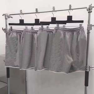 กางเกงขาสั้นแฟชั่นผู้ชายปี 2025 ผ้าแคนวาสโพลีเอสเตอร์ 100% ระบายอากาศได้ดี ลายดาว คุณภาพพรีเมียม บริการ OEM โรงงานผลิตตามสั่ง คุณภาพสูง - Product Image 5