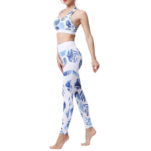 Venta caliente Mujeres Yoga Set Nuevo estilo Yoga Set Precio barato y secado rápido Gimnasio Wear Mujeres Yoga Set Hecho en Pakistán - Product Image 4