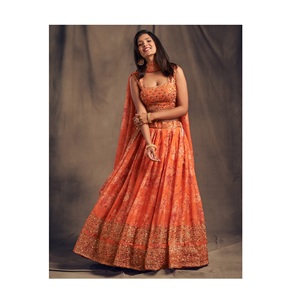Hilo de lujo y Lehenga Choli bordado Zari con trabajo pesado Ideal para bodas, compromisos y celebraciones - Product Image 1