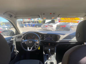 Volkswagen Je-tta 2021 en Perfectas Condiciones - Product Image 5