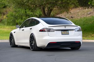 Tesla Model S d'occasion en excellent état, année 2022 - Product Image 6
