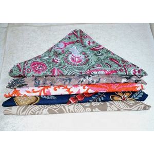 Serviettes imprimées en pur coton indien Handblock Tissu de lin brodé en couleurs mélangées pour les mariages - Product Image 5