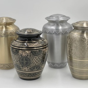 โกศสำหรับเผาศพผู้ใหญ่ทำจากทองเหลืองสลักสีดำและสีทองสำหรับขี้เถ้าของมนุษย์แถมถุงกำมะหยี่ฟรี - Product Image 4