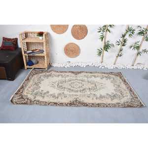 Vintage Area Rug 3.7x6.7 ft, Beige <b>Brown</b> Polka dot Rug <b>Wool</b> - Product Image 2