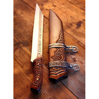 Couteau de chef viking fait main, lame en acier inoxydable, ambidextre, écologique, avec manche en bois gravé artisanal, étui en cuir
