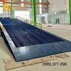 Rampe de chargement standard de 6 tonnes pour chariot élévateur, pour l'utilisation en entrepôt et en stockage - Product Image 1