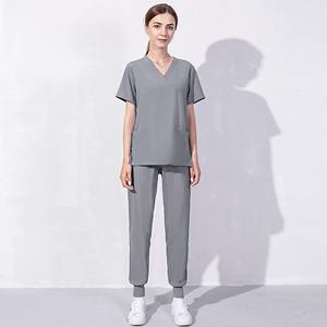 OEM Best Service Scrub Enfermera Personalizar Mujeres de moda de poliéster Jogging Hospital Médico Enfermería Scrubs Enfermera Uniformes Conjuntos - Product Image 3