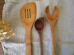 Cuchara de Madera Natural Artesanal, Ideal para Cocinar, Revolver y Servir, Uso Diario, Apta PARA LA Cocina y Ecológica - Product Image 3