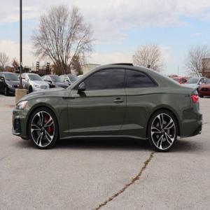 Audi S5 2022 en parfait état - Product Image 2