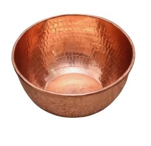 Tazón para Servir Hecho a Mano en Cobre Puro Martillado - Utensilios de Cocina Duraderos y Ecológicos para Fiestas, Diseño Moderno - Product Image 4