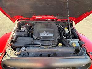 JEEP WRANGLER UNLIMITED SAHARA 4X4 2017 USADO, Volante a la Izquierda/Derecha - Product Image 6