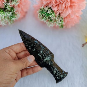 Magnifique dague en obsidienne noire sculptée à la main, 5-6 pouces, artisanat de pierres précieuses de qualité supérieure, figurine mascotte Wiccan - Product Image 4