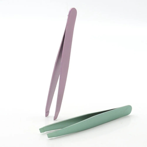 Pinzas para Cejas Reutilizables de Alta Calidad, Instrumentos de Belleza de Acero Inoxidable, Punta Inclinada, Ligeras y Duraderas - Product Image 2