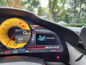 Ferrari 296 GTS Convertible 2023 Certificado, Seminuevo, Motor Turbo Híbrido, Interior en Cuero Claro, Tracción Trasera, ACC - Product Image 5