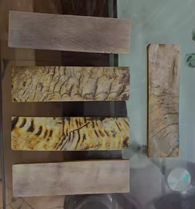 Cuerno de Oveja Pulido Ecológico de Gran Tamaño para Cuchillos y Placas de Mango, Tamaño Personalizado, Artesanía en Forma de Media Luna - Product Image 4