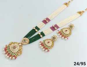 <b>INDIAN</b> TRADITIONAL and FASHIONABLE COPPER <b>JEWELLERY</b> BRIDAL WEDDING <b>JEWELLERY</b> <b>SET</b> for WOMEN EARRINGS and NECKLACE <b>SET</b> - Product Image 2